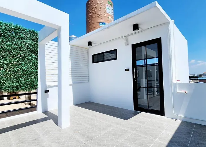 3br Family House In Bangna Near Bts Bearing , Bitec