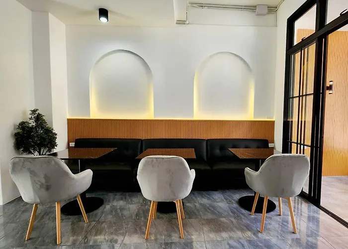 3br Family House In Bangna Near Bts Bearing , Bitec