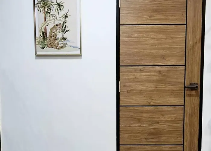 Apartment 3br Family House In Bangna Near Bts Bearing , Bitec
