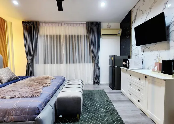 3br Family House In Bangna Near Bts Bearing , Bitec Bangkok