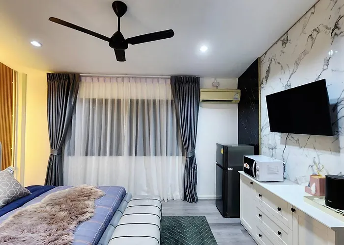 3br Family House In Bangna Near Bts Bearing , Bitec