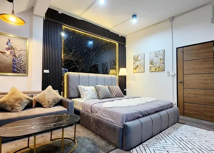 Apartment 3br Family House In Bangna Near Bts Bearing , Bitec *