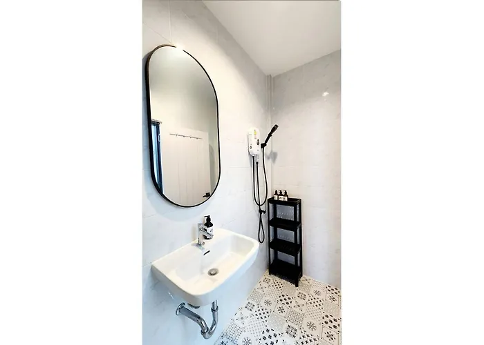 3br Family House In Bangna Near Bts Bearing , Bitec * Bangkok